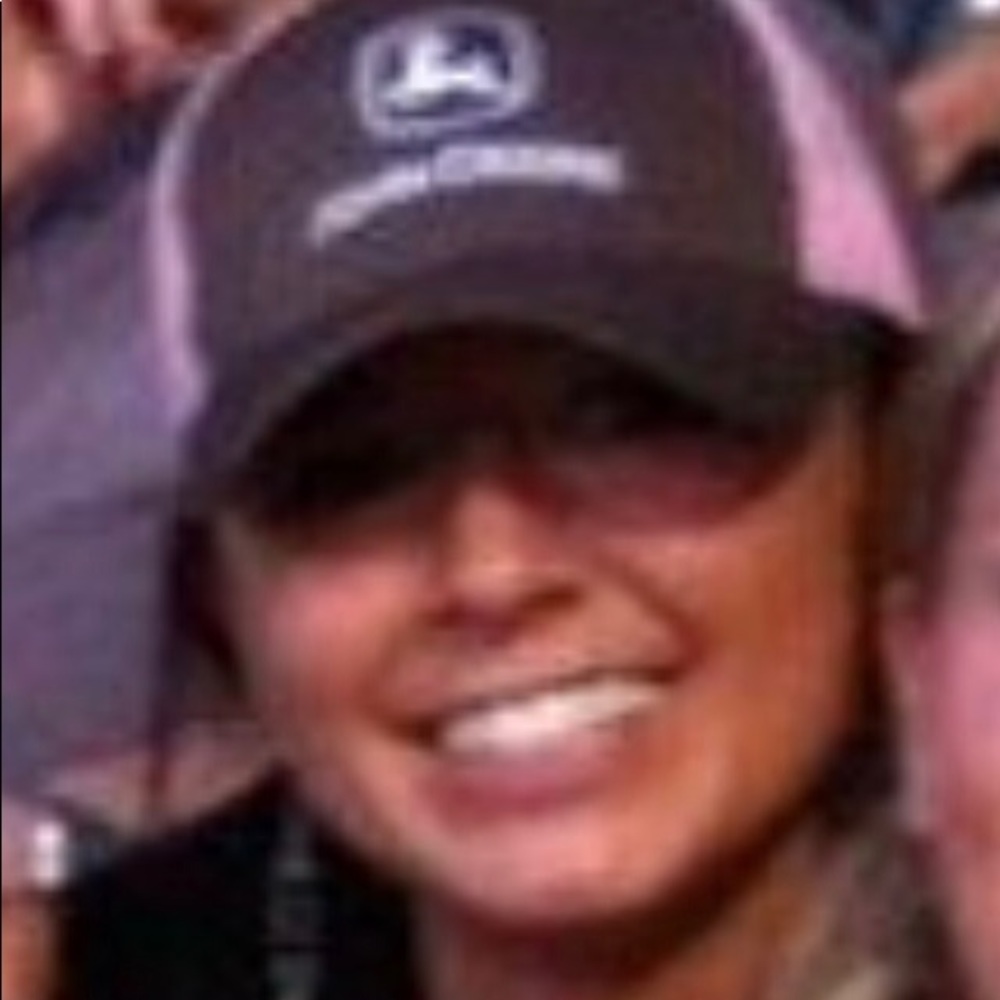 Meet your Posher, Crystol